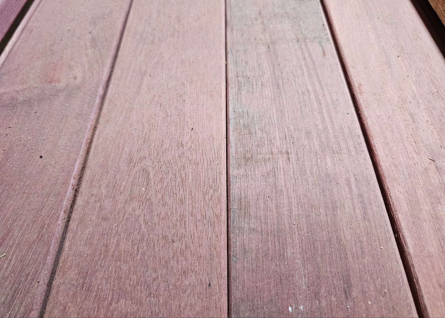 21mm x 50mm Glad geschaafde lat Purperhart smal €2,49 p/m