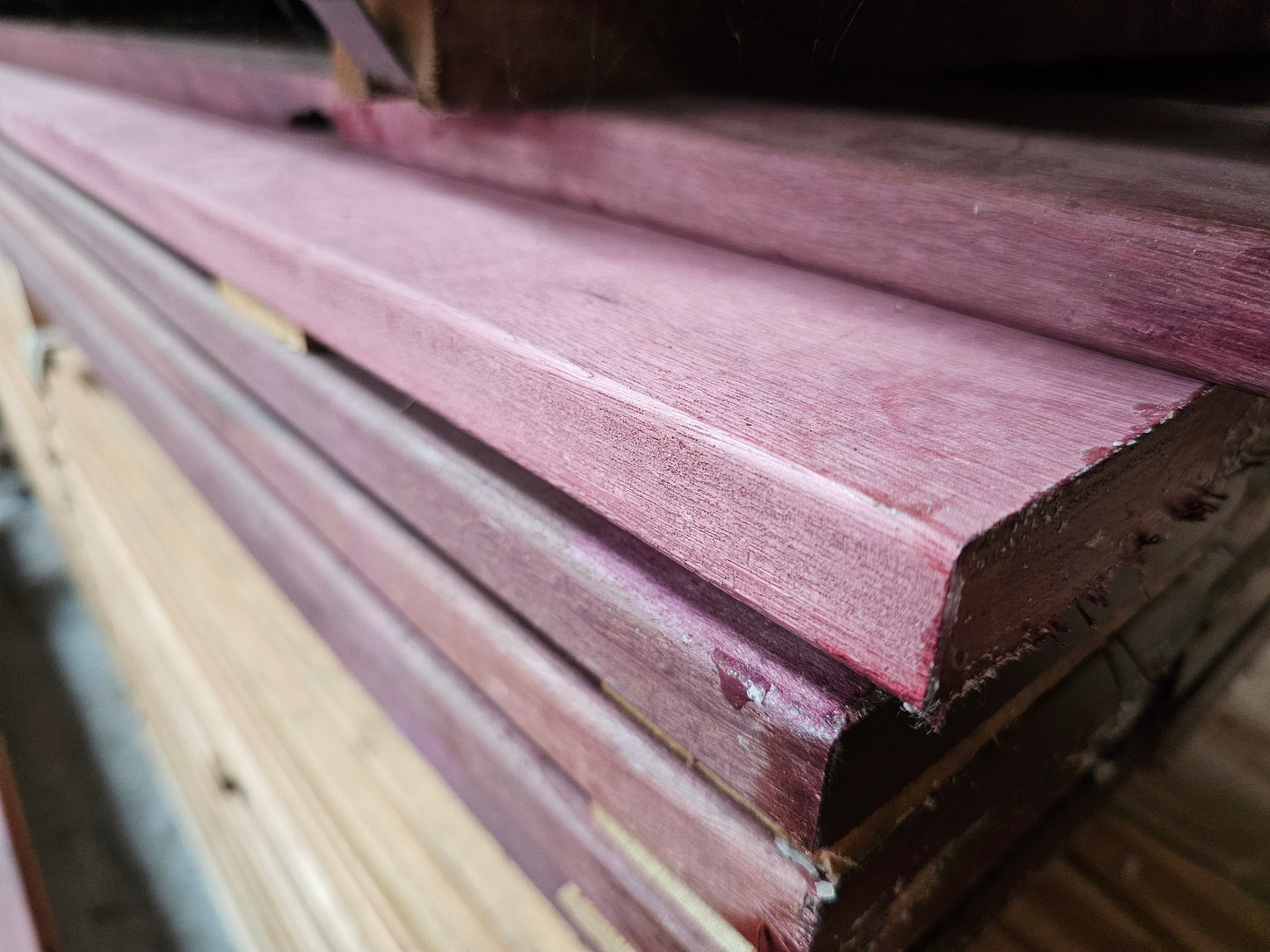 21mm x 50mm Glad geschaafde lat Purperhart smal €2,49 p/m