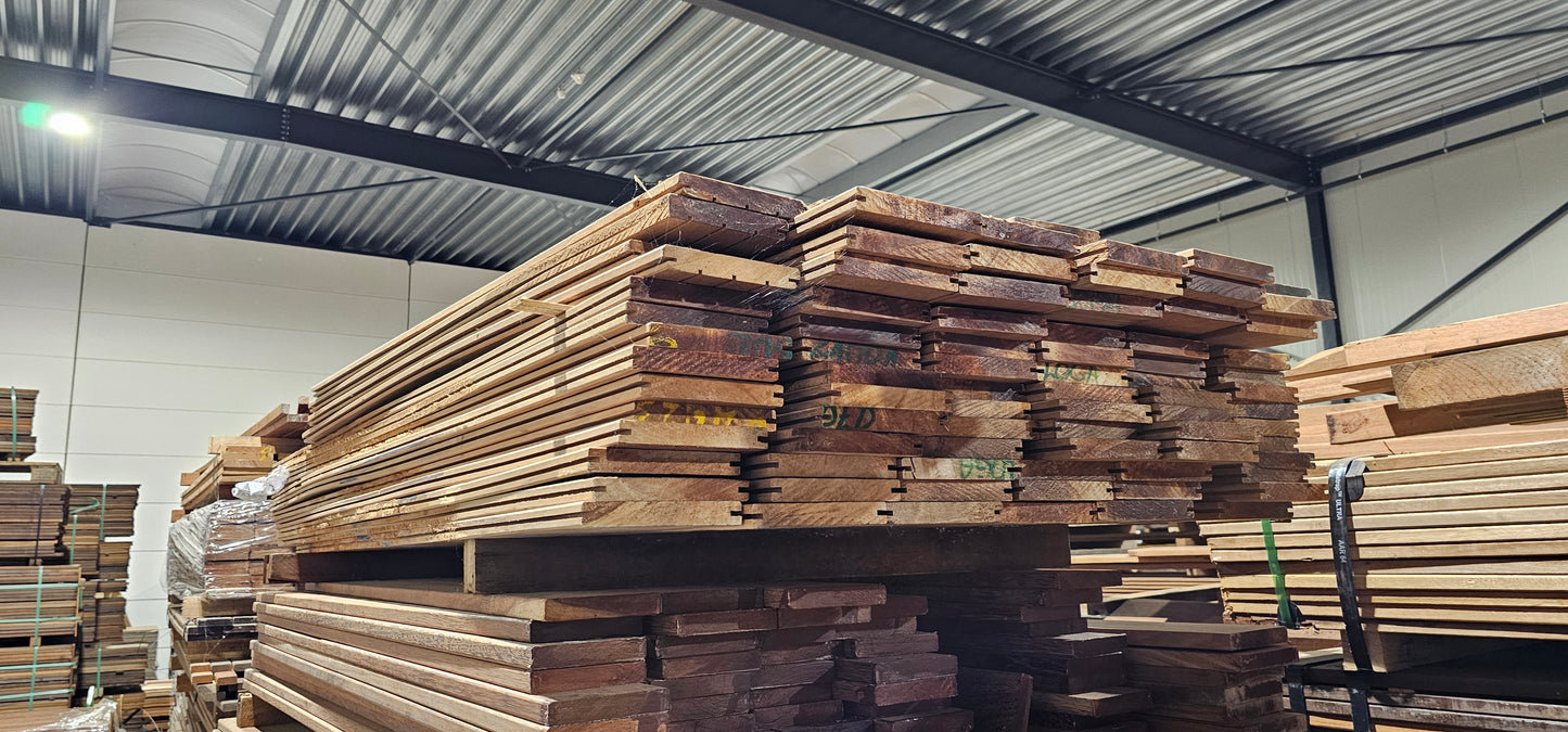 Restpartij 21mm x 145mm B-Fix plank Louro Gamela breed € 3,49 p/m