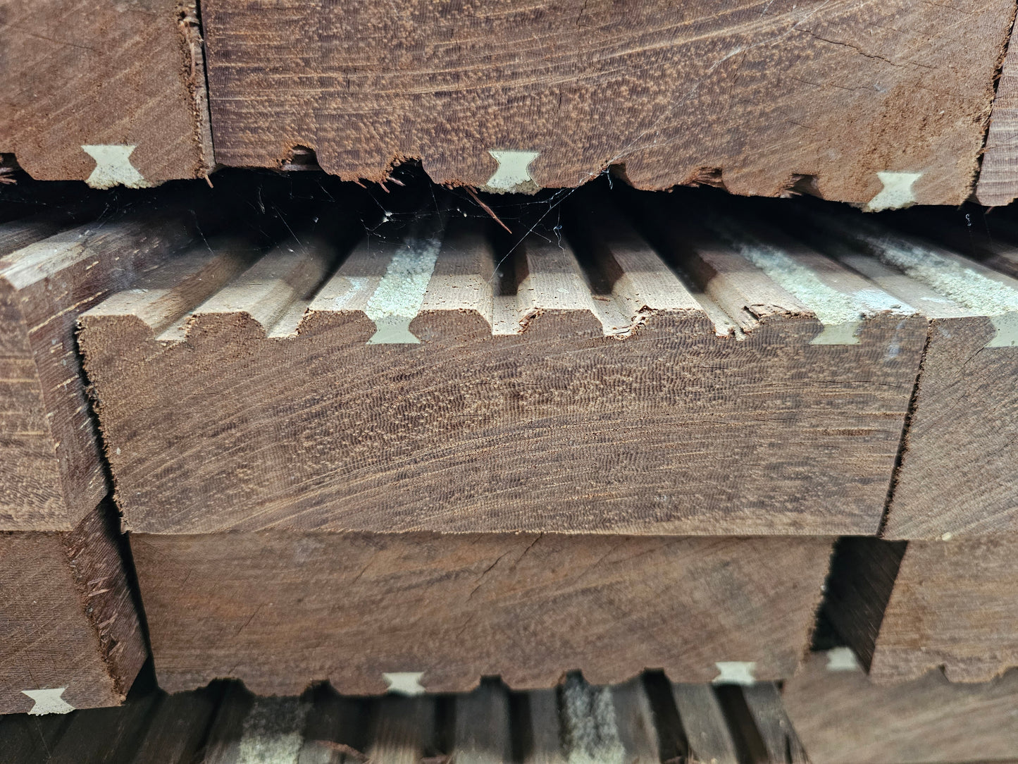 Koopje!! 50x 0,585 meter extra dikke vlonderplanken, kort. 45mm x 140mm €6,49 p/m!!! Azobe
