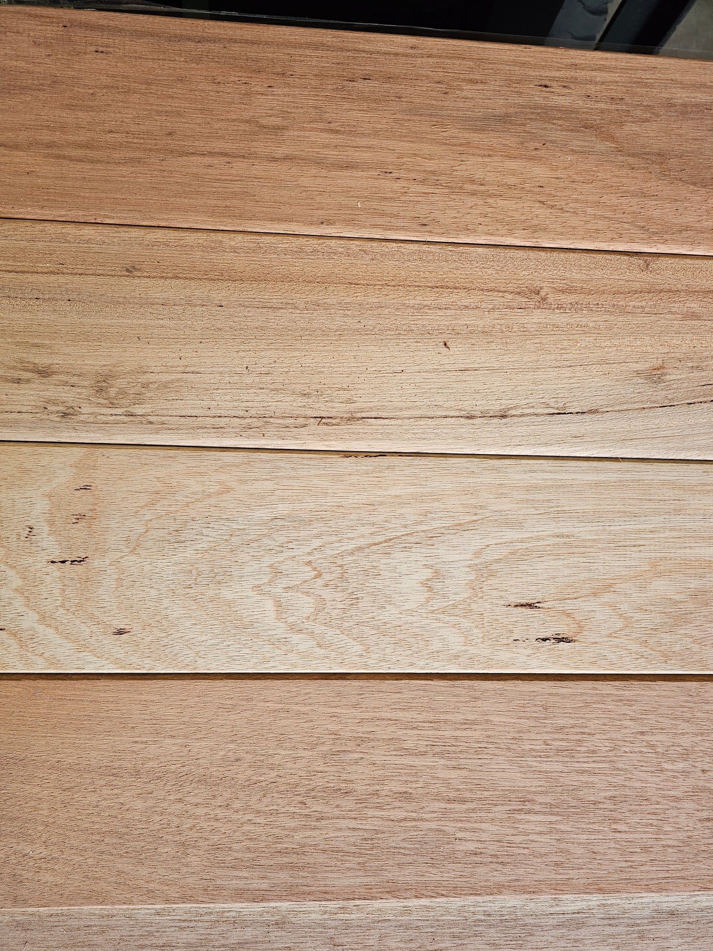 20M2 Promotiebundel!! €4,06 per meter. Bundel 160 stuks Vlonderplanken Rhombus profiel 21mm x 120mm x 1000mm Cedrinho