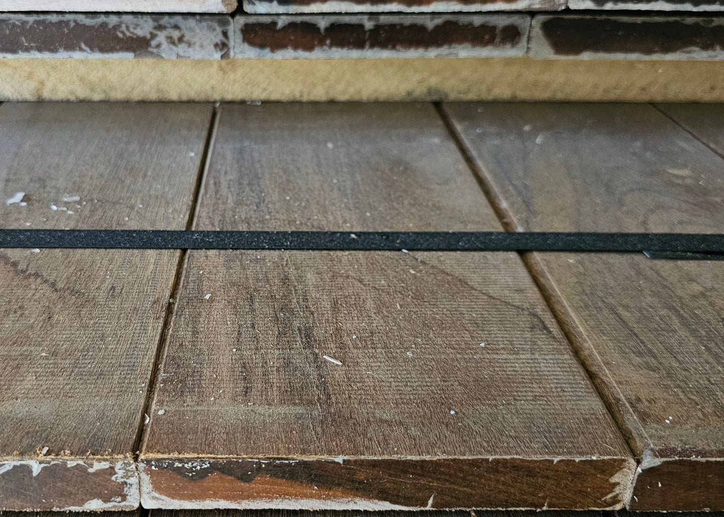 21mm x 145mm Glad geschaafde plank Ipê breed kort €7,99 p/m
