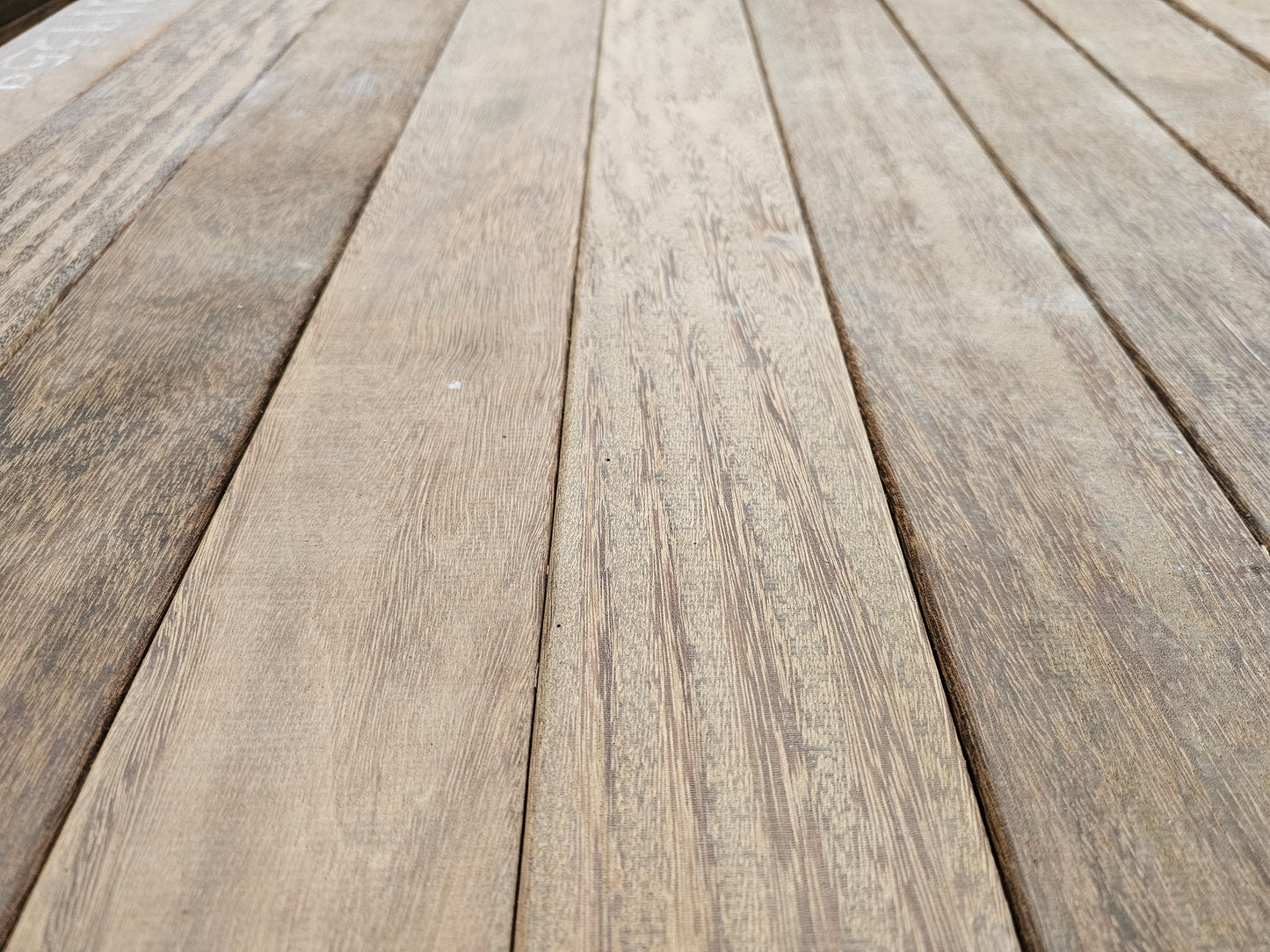 21mm x 145mm Glad geschaafde plank Sucupira Preta breed €6,99 p/m