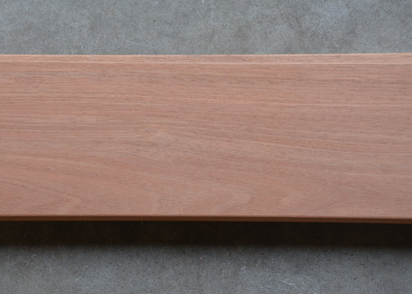 21mm x 120mm Glad geschaafde plank Tauari breed €6,49 p/m