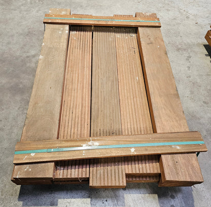 12x 1,50 meter extra dikke en brede vlonderplanken. 55mm x 190mm €13,49 p/m!!!