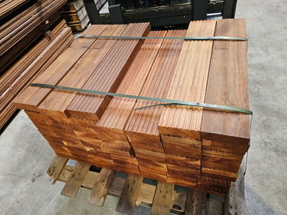 Koopje!! 75x 0,75 meter extra dikke vlonderplanken, kort. 45mm x 140mm €6,49 p/m!!! Angelim Vermelho