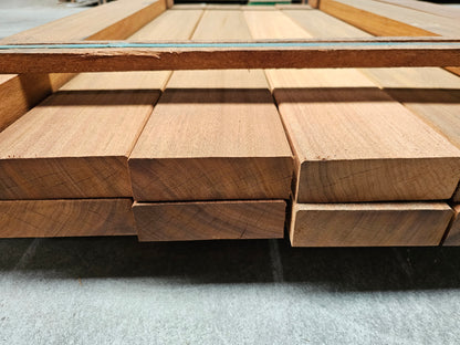 Koopje!! 17x 1,25 meter extra dikke vlonderplanken. 45mm x 140mm €7,99 p/m!!! Okan