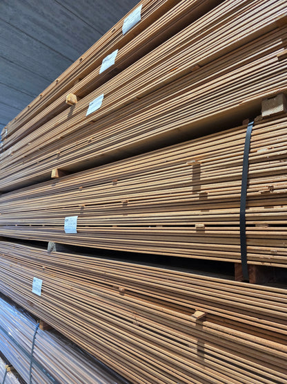 21mm x 142mm Glad geschaafde plank Louro Gamela KOOPJE €5,99 p/m