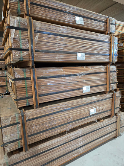 21mm x 120mm MES-EN-GROEF Glad geschaafde plank Louro Gamela KOOPJE €5,99 p/m