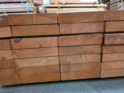 35x 1,95 meter dikke en brede balken. 41mm x 190mm €9.89 p/m!!! Angelim Pedra