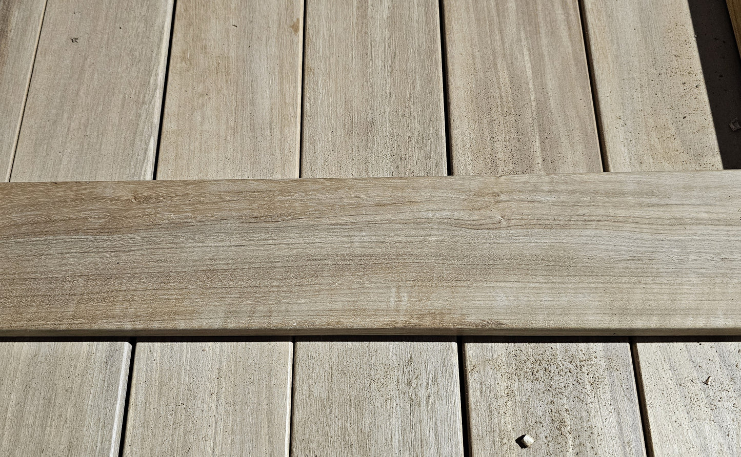 21mm x 120mm Glad geschaafde plank Pucte/Caribisch Ipe breed €7,49 p/m